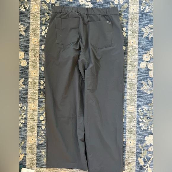 Figs Women's Gray Pants - Picture 3 of 3